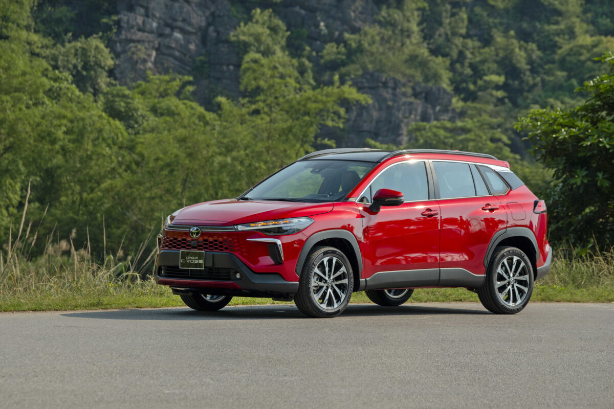 corolla cross 2024