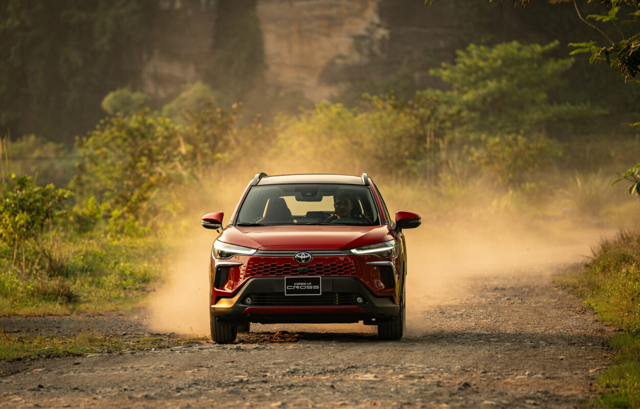 corolla cross 2024