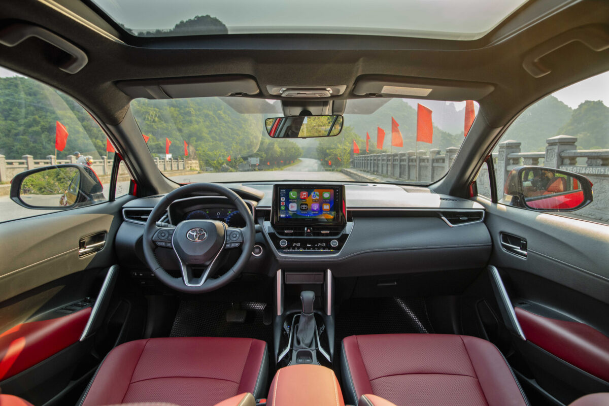 corolla cross 2024