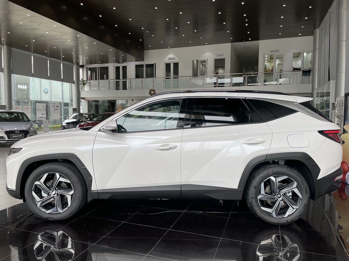 Hyundai Tucson 2022 tại Hyundai Long Biên