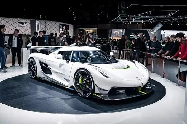 Giới thiệu các dòng siêu xe Koenigsegg 2024 kèm giá bán tại Việt Nam