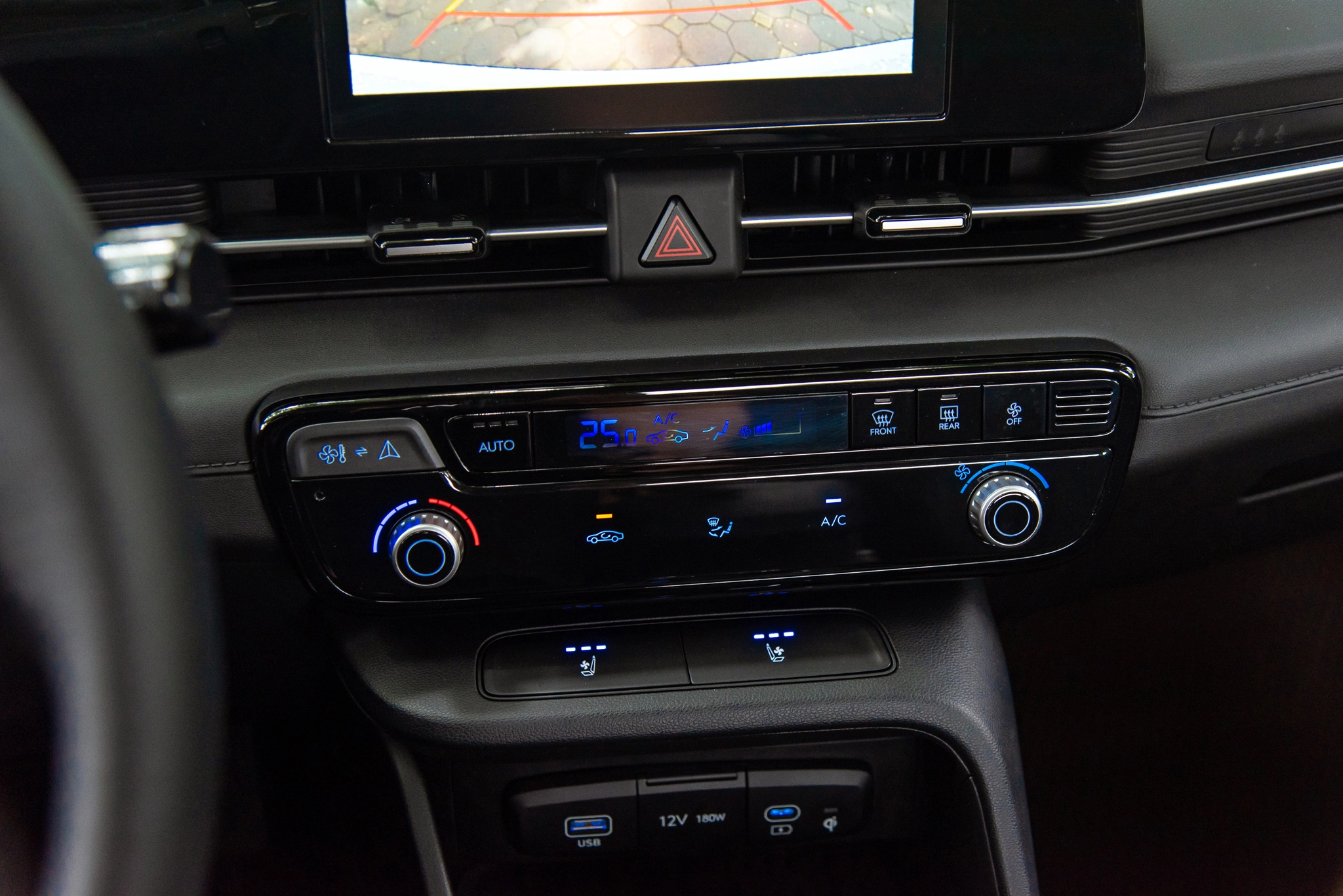 Hyundai Accent 1.5L AT Cao Cấp