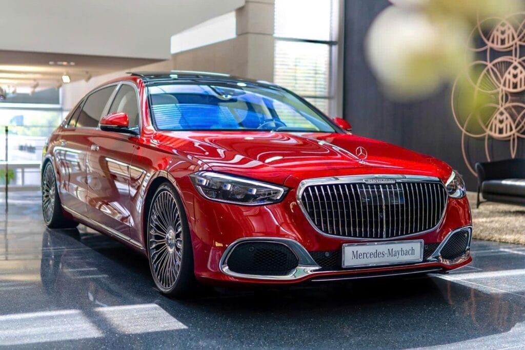Mercedes-Maybach S680 4Matic Màu Đỏ