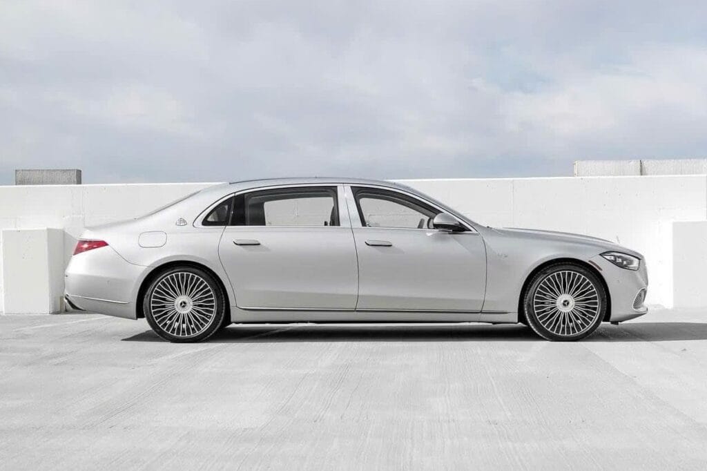 Mercedes-Maybach S680 4Matic kích thước lên tới 5469 mm
