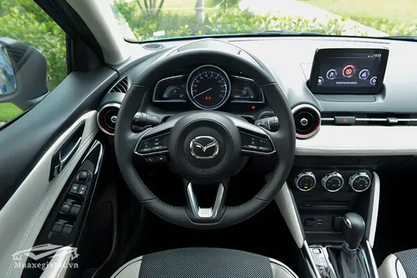 Mazda 2 2022: Giá bán mới nhất, Đánh giá thông số xe