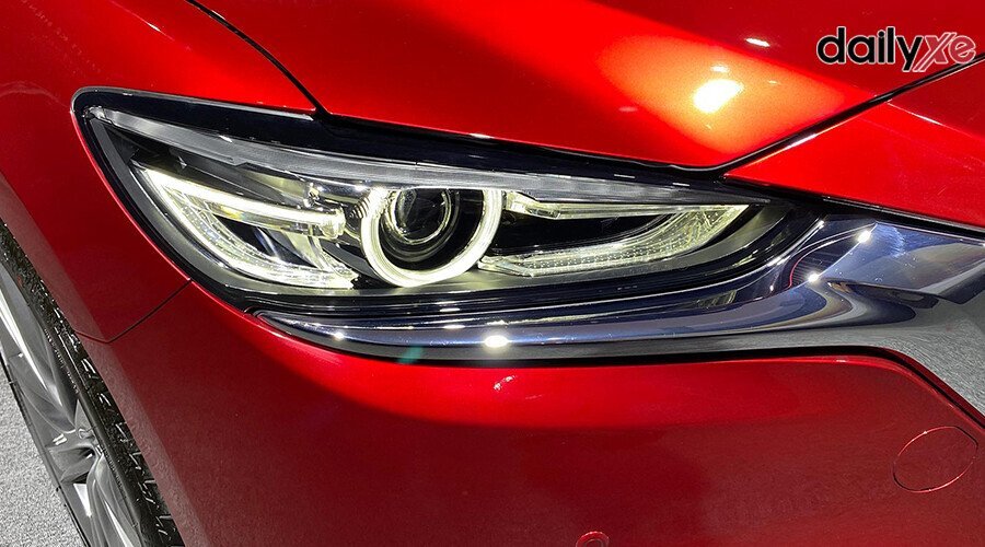 Mazda 6 Luxury 2022 - Hình 9
