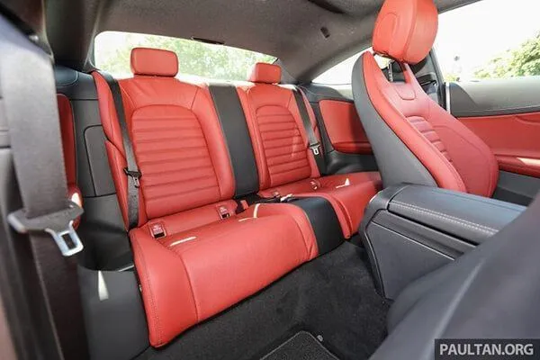 Đánh giá xe Mercedes C300 Coupe 2019: chiếc Coupe 2 cửa hàng đầu