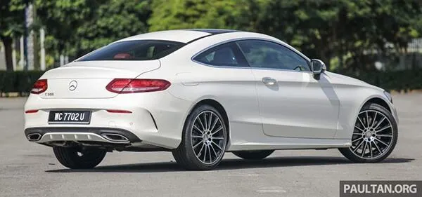 Đánh giá xe Mercedes C300 Coupe 2019: chiếc Coupe 2 cửa hàng đầu