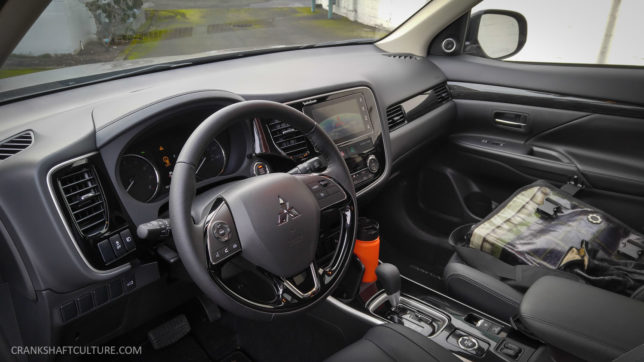 Outlander tailgate