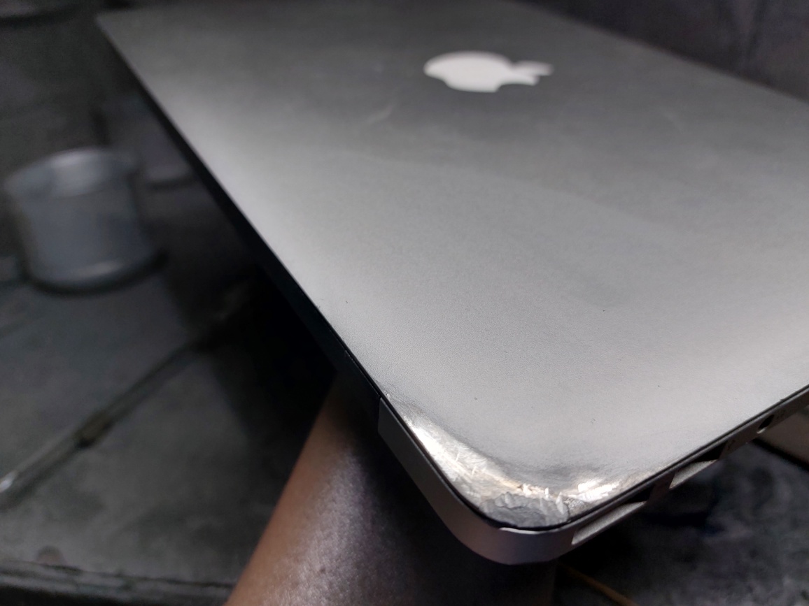 Sửa Laptop Bị Móp
