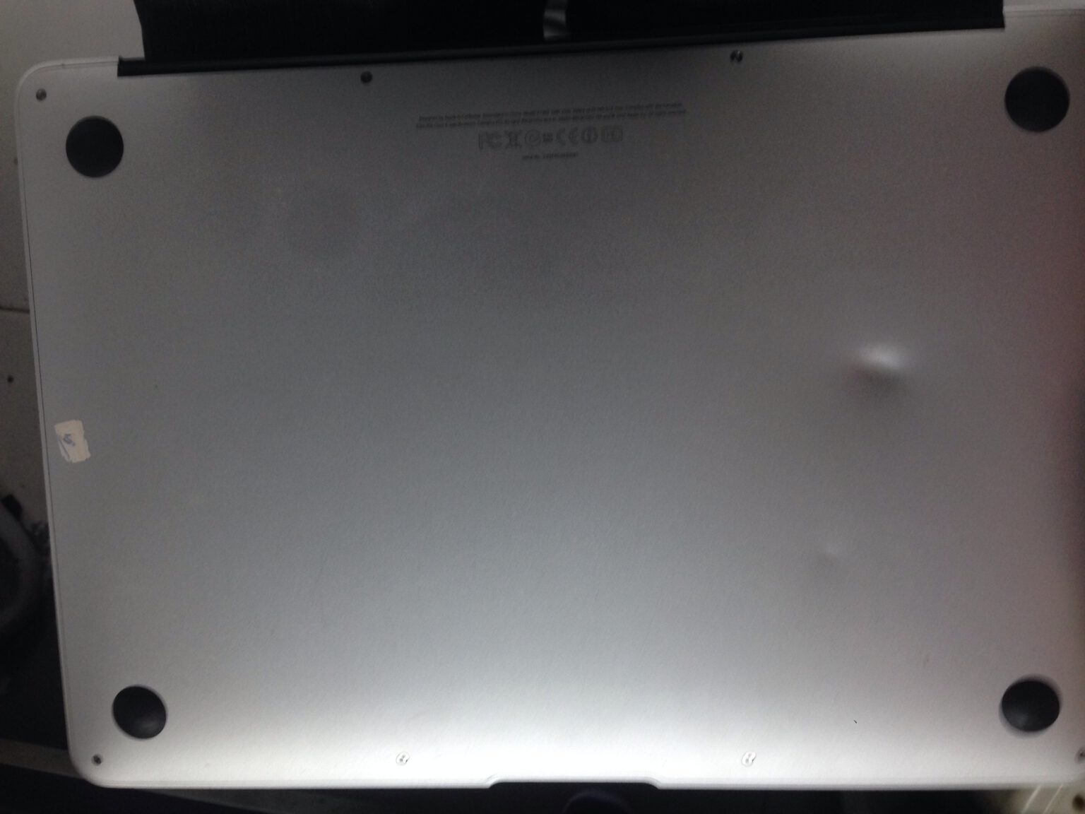 Sửa Laptop Bị Móp