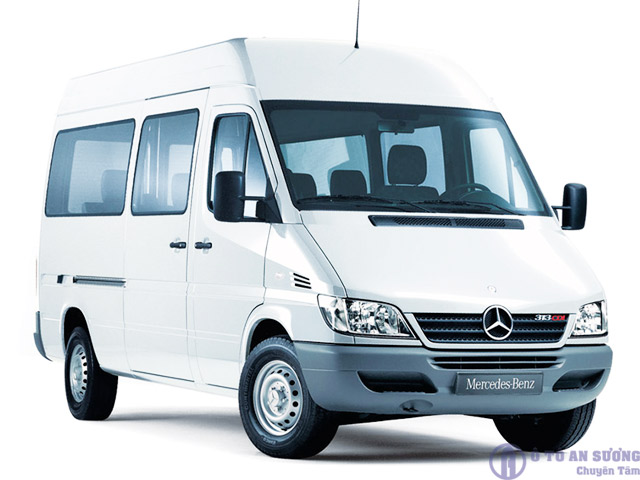 Giá xe khách 16 chỗ Mecedecs benk