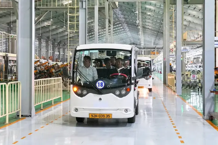Nhà Hàng Xe Đón Thăm Quan Đại Lải
