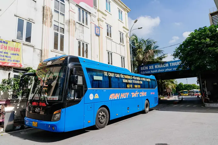 Nhà Xe Anh Huy Chạy Đường 5 Cũ