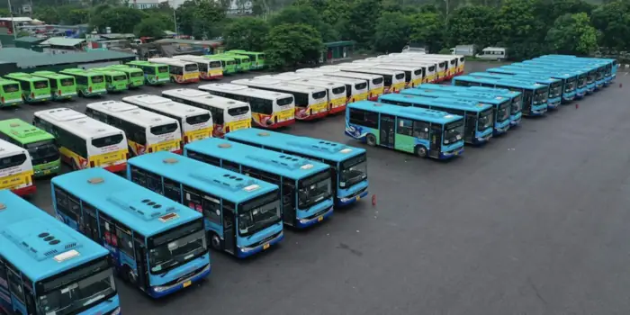 Nhà Xe Hoa Chín Bến Xe Gia Lâm