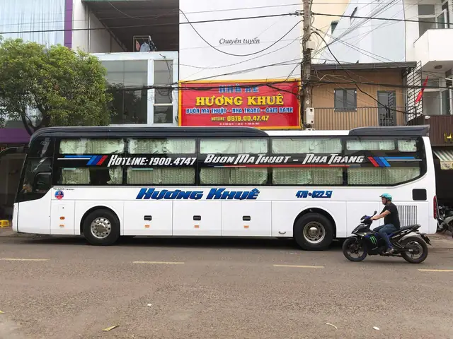 Nhà Xe Hương Khuê Đường 22 Tháng 3