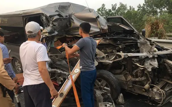 Nhà Xe Lý Thảo Tai Nạn