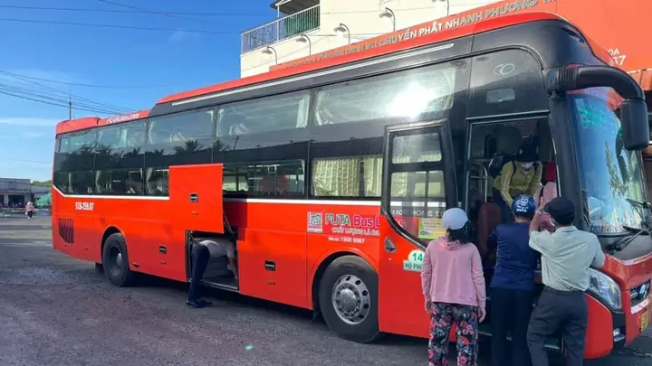 Nhà Xe Phương Trang Quy Nhơn Đi Đà Lạt