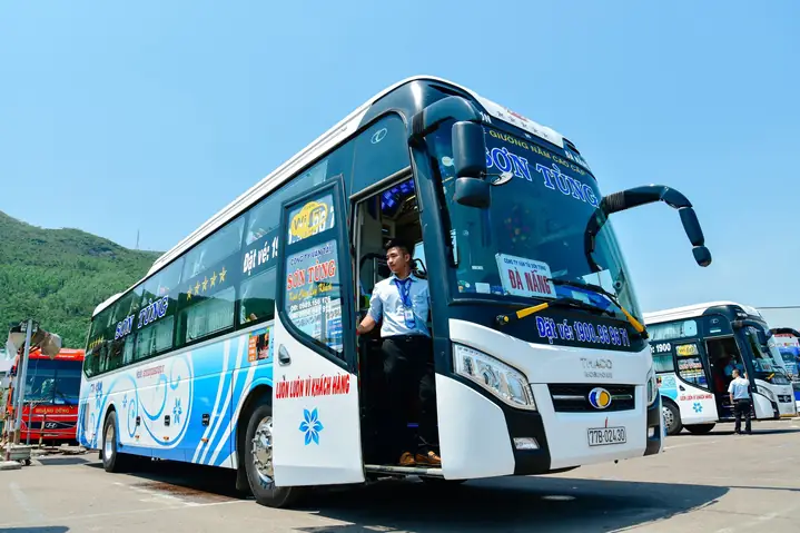 Nhà Xe Sơn Tùng Quy Nhơn Quảng Ngãi