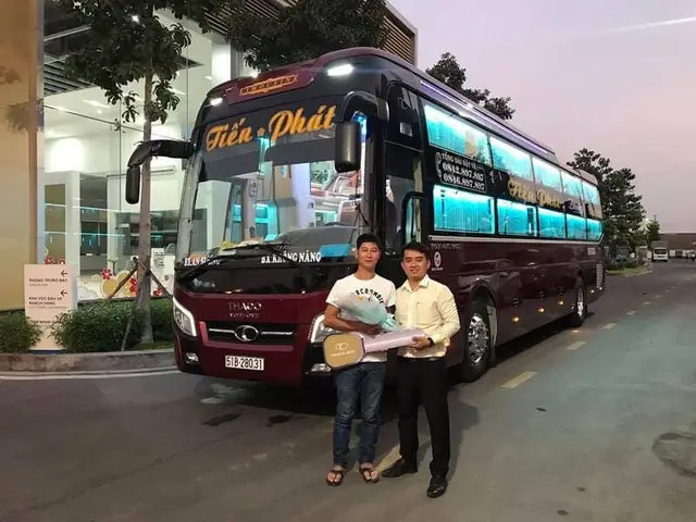 Nhà Xe Tiến Phát Buôn Hồ