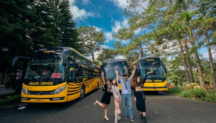 Nhà Xe Tư Trang Bến Xe Miền Đông
