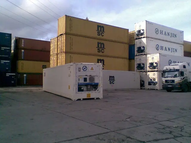 Nhà Xe Vận Chuyển Container Lạnh