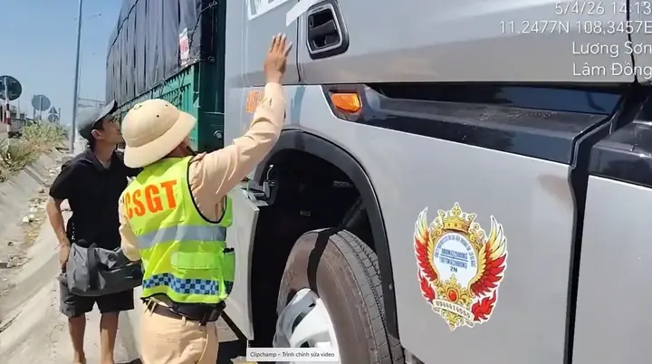 Nhà Xe Vinh Hoa Vỡ Nợ