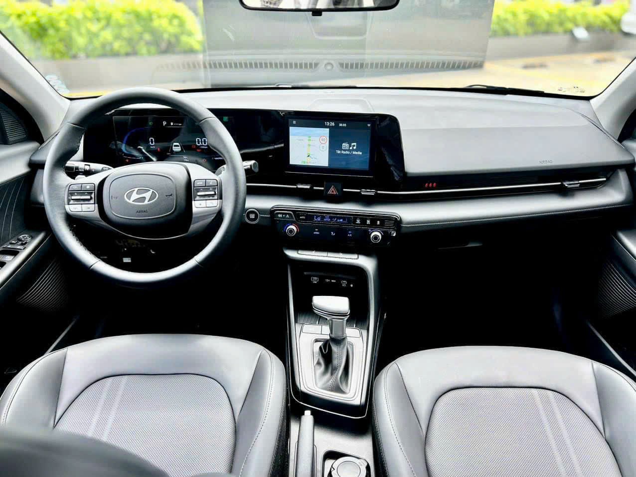 Nội thất Hyundai Accent 2024