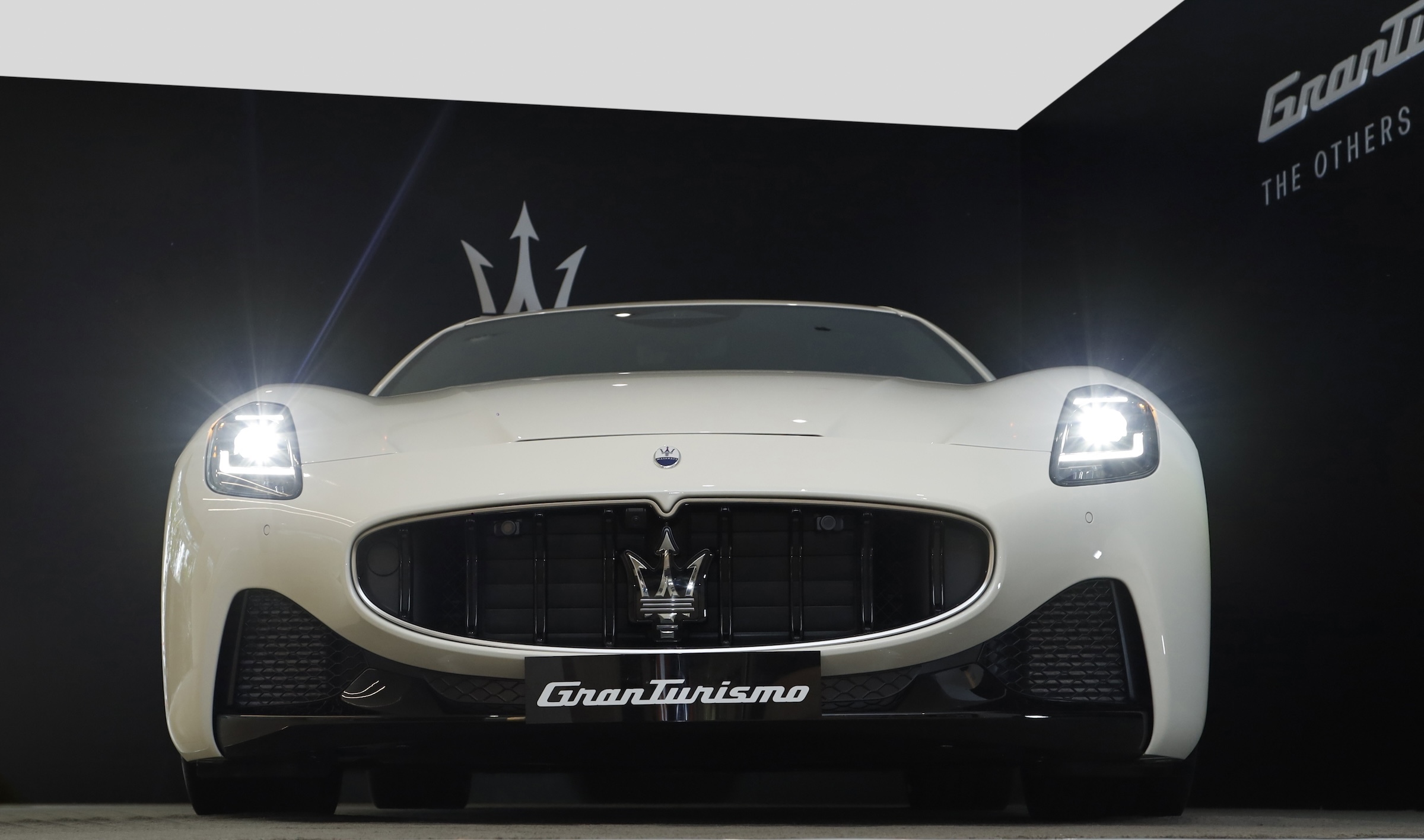 dau xe maserati granturismo 2025 1