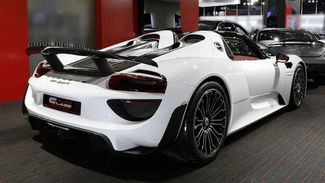 Porsche 918 Spyder 2024: Giá bán mới nhất, Đánh giá thông số kỹ thuật