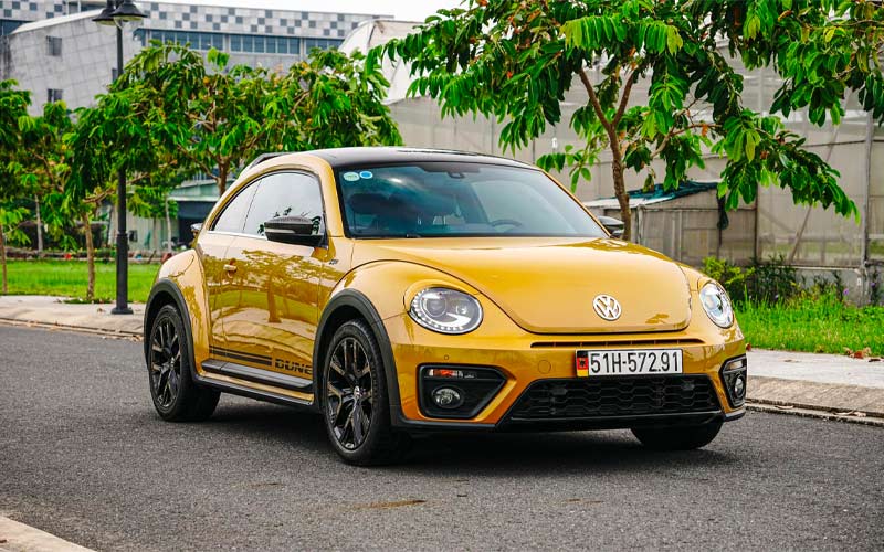 Hãng xe logo hình chữ V - Volkswagen