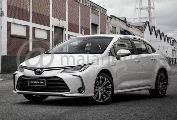 Thay nhớt xe Altis 1.8 bao nhiêu lít