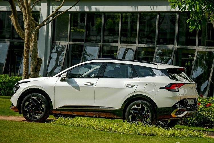 Kia Sportage 2022 đã kín lịch giao xe đến hết tháng 7