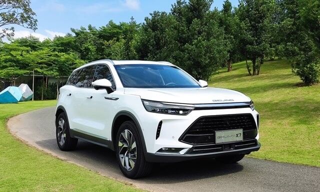 Peugeot 3008 gầm cao