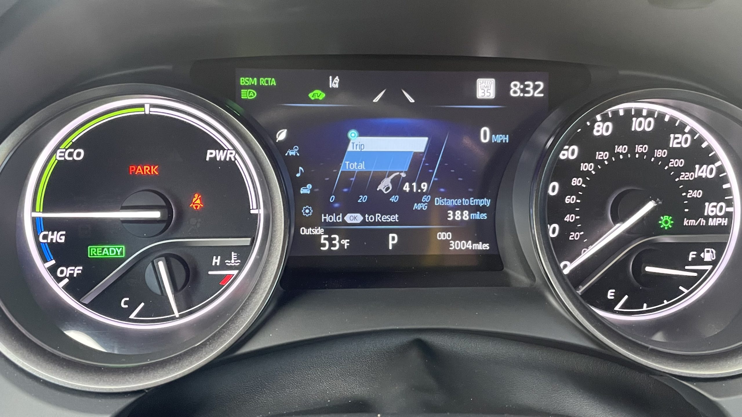 2022 Toyota Camry Hybrid XSE