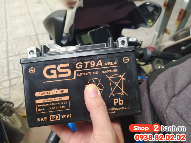 Khi nào cần thay bình ắc quy xe Vespa LX và giá bao nhiêu?