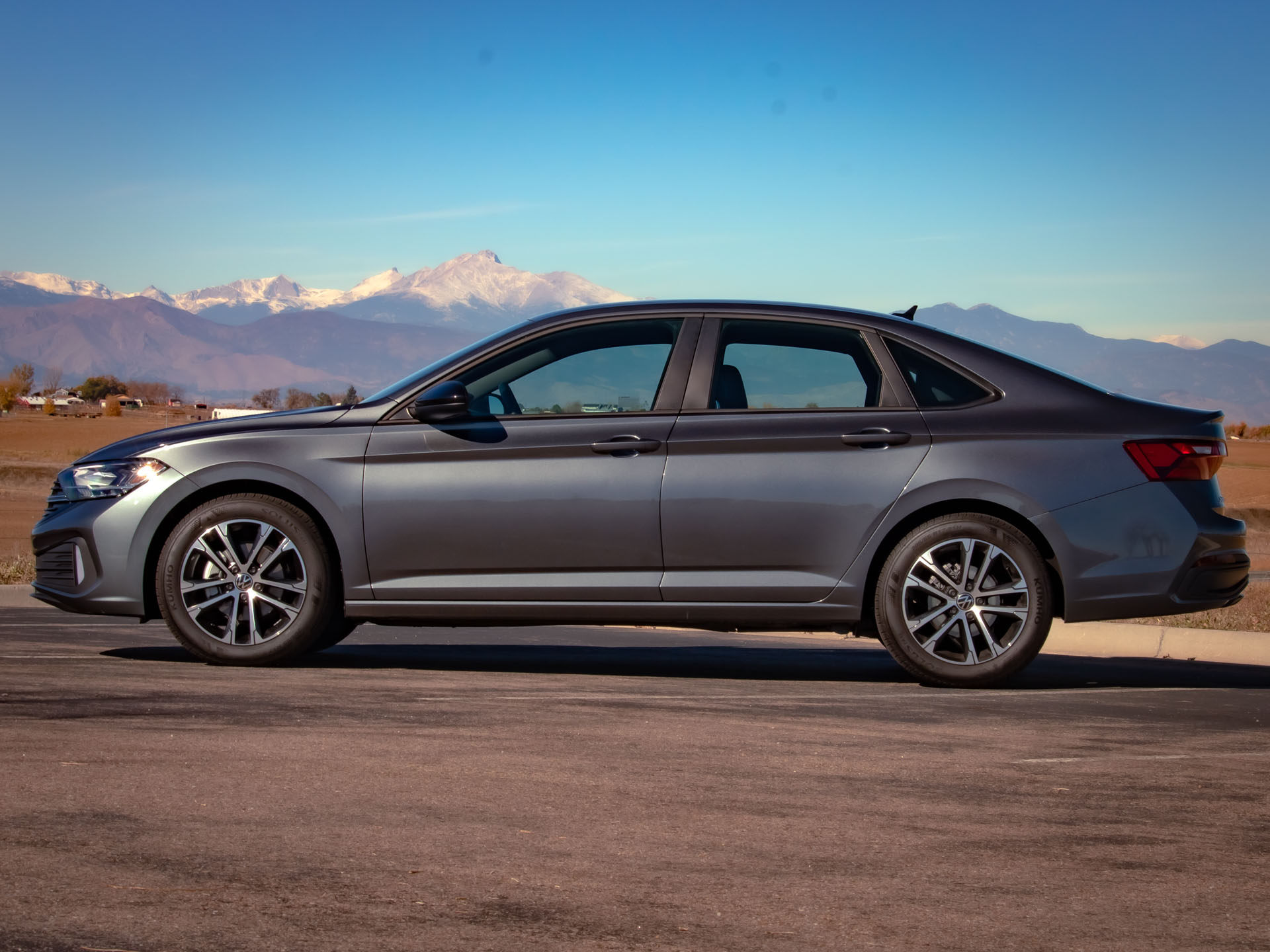 2022 Volkswagen Jetta Sport exterior - rear