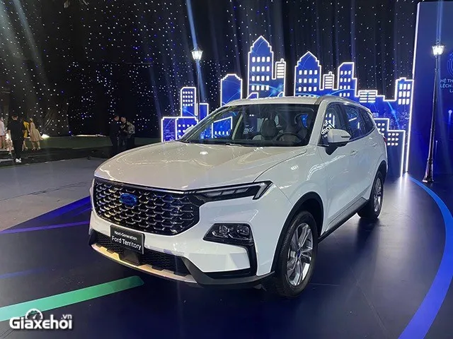 Những mẫu xe 5 chỗ gầm cao từ bình dân đến hạng sang giá tốt nên sở hữu