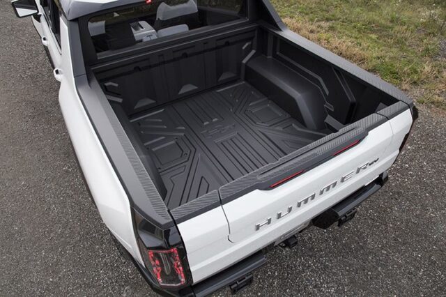 Siêu bán tải điện GMC Hummer EV 2025 giá bao nhiêu? Đánh giá xe