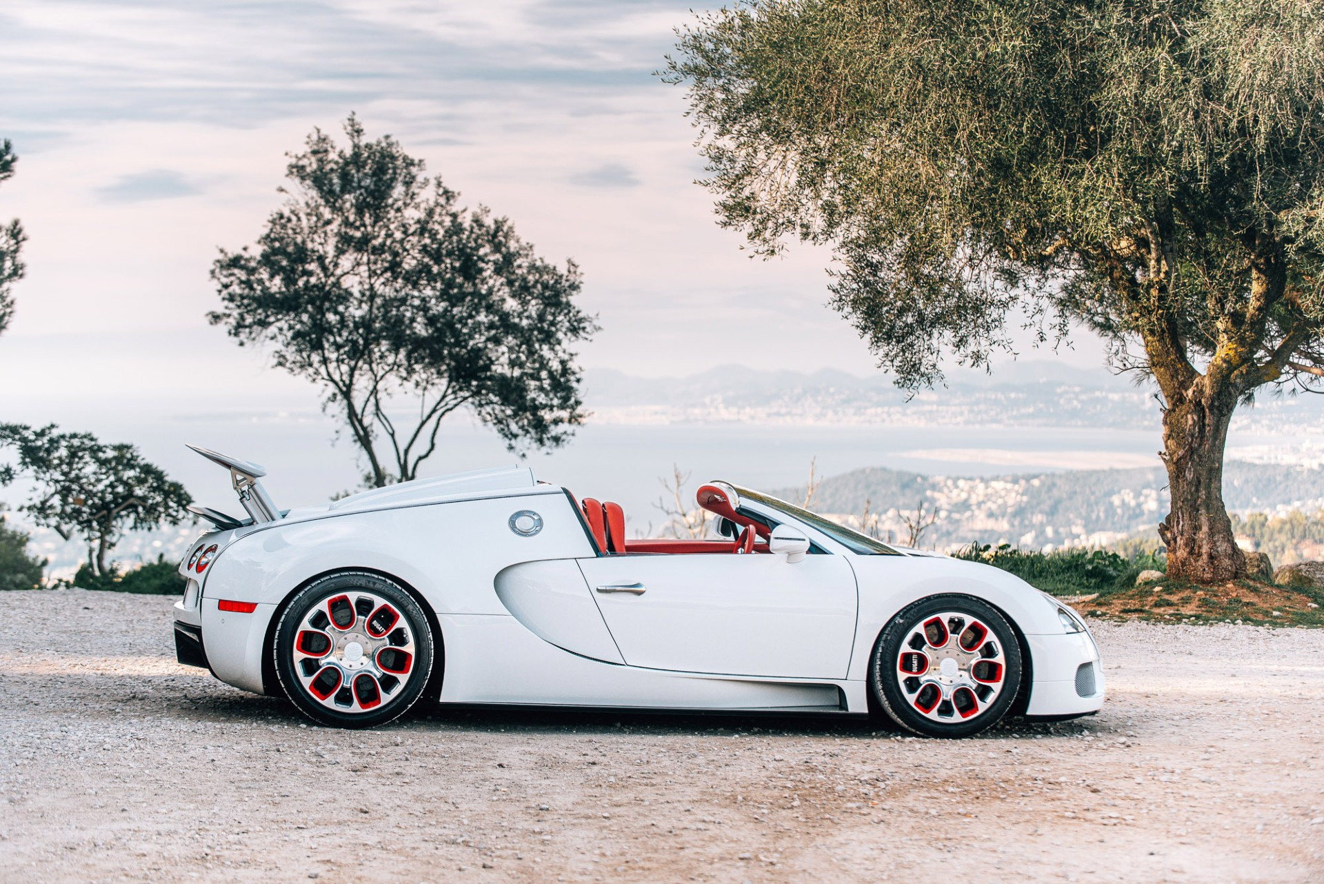 bugatti veyron 4.jpg