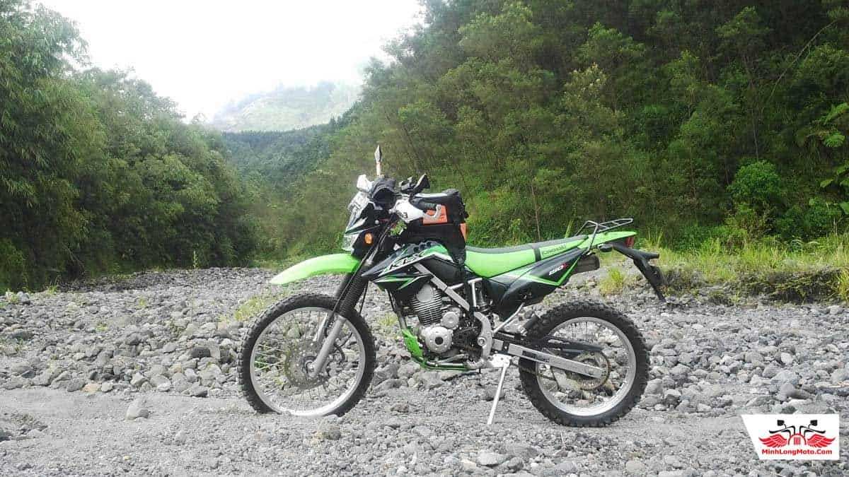 Mẫu xe máy cào cào KLX 150