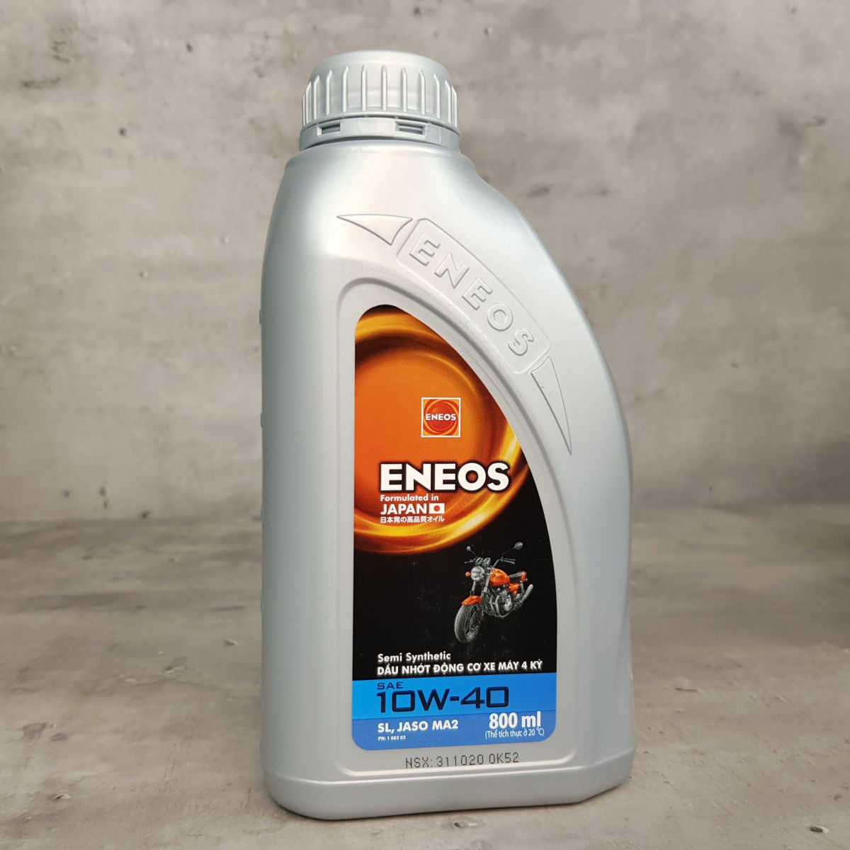 Nhot-Eneos-xe-so-SL-MA2-10W-40-800-ml-2