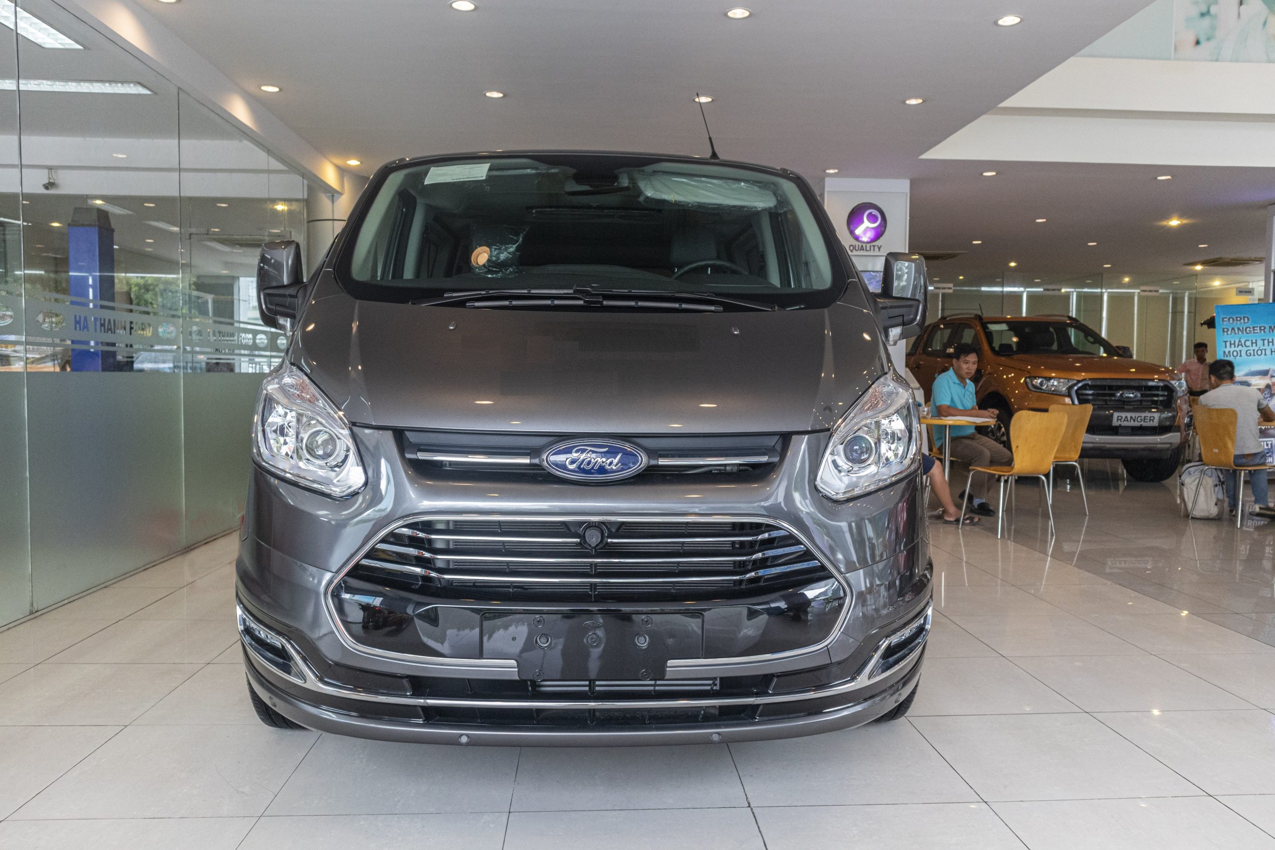 Ford Tourneo Titanium 2.0L Ecoboost