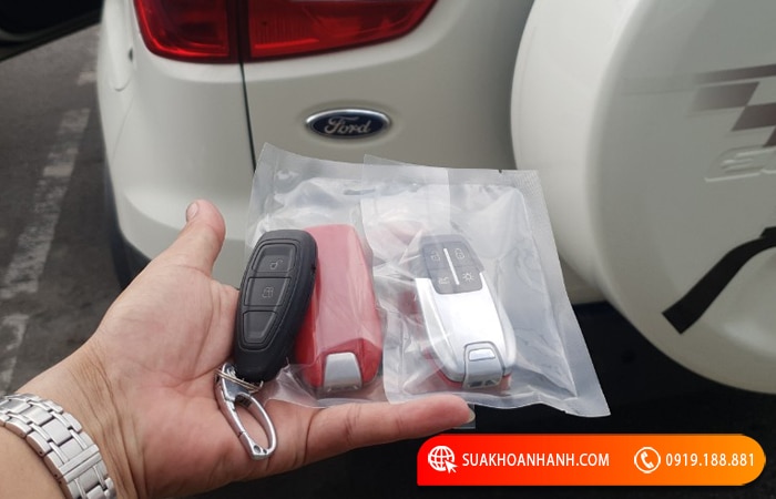 Làm chìa khóa xe Ford Ecosport