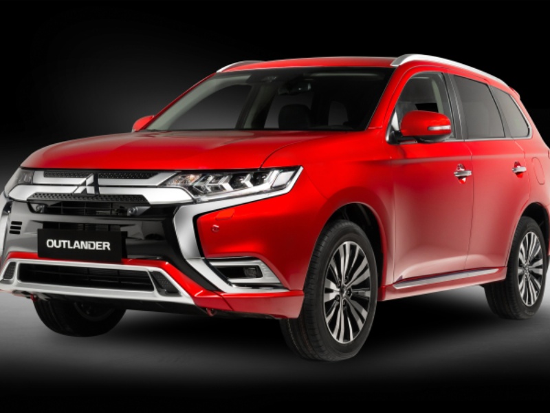 Outlander thu hút nhiều người dùng với hệ thống trang bị tiện nghi