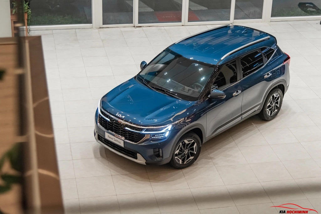kia seltos màu xanh M4B
