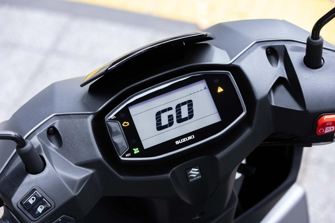 Suzuki ra mắt “huyền thoại xe ga” Avenis 125: Giá chưa tới 50 triệu đồng, tuyên chiến Honda Air Blade