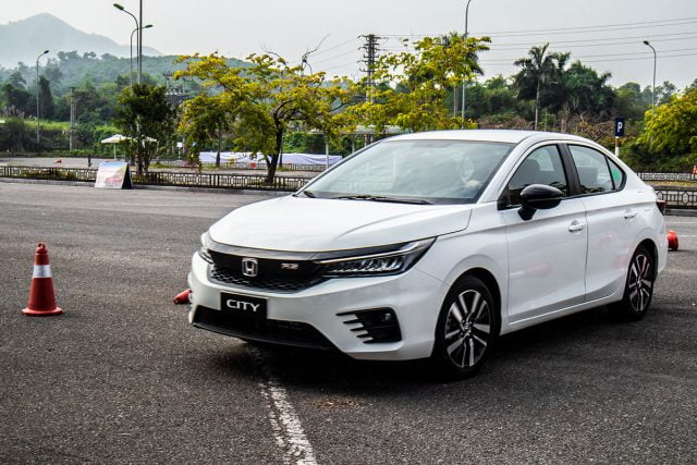 So sánh Honda City và MG5: “Kẻ 8 lạng, người nửa cân” trong tầm giá dưới 600 triệu đồng