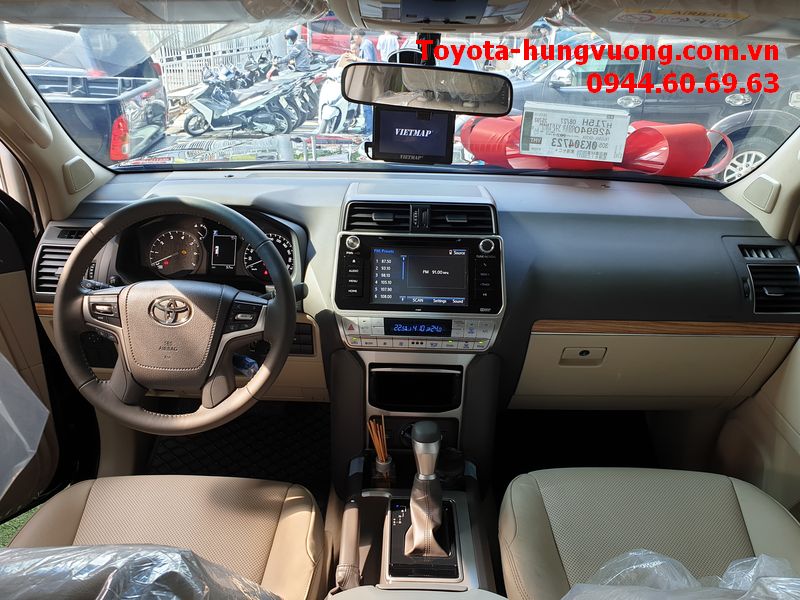 land-cruiser-prado-2020