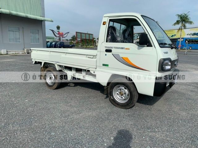 Thaco towner 800A động cơ xăng Suzuki DA465QE công nghệ Nhật Bản